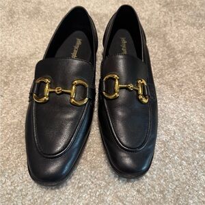 Jeffrey Campbell Black Leather Slip-On Loafers with Gold Accents size 7.5 womens